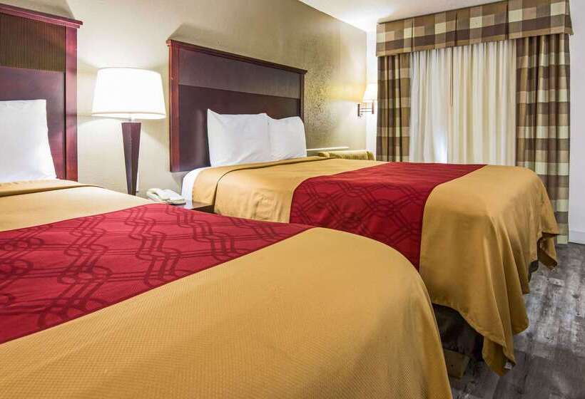 Отель Econo Lodge Inn & Suites