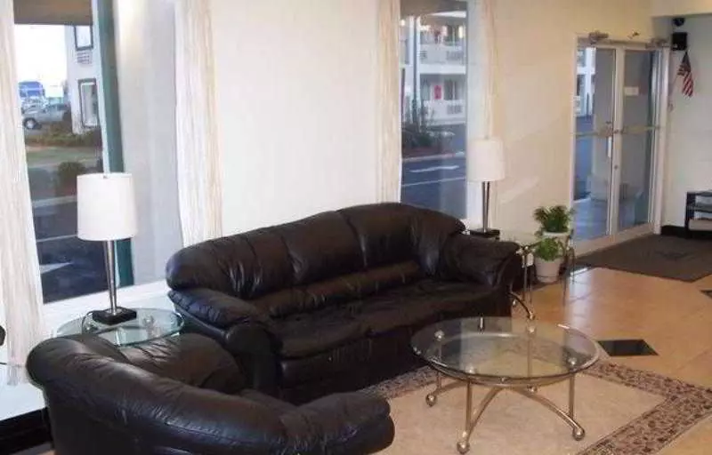 酒店 Garden State Inn