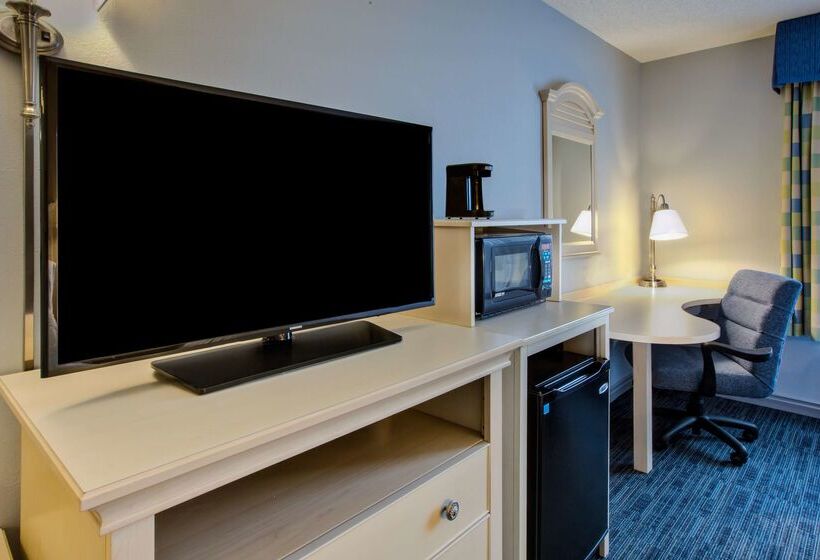 酒店 Hampton Inn & Suites Cape Cod West Yarmouth