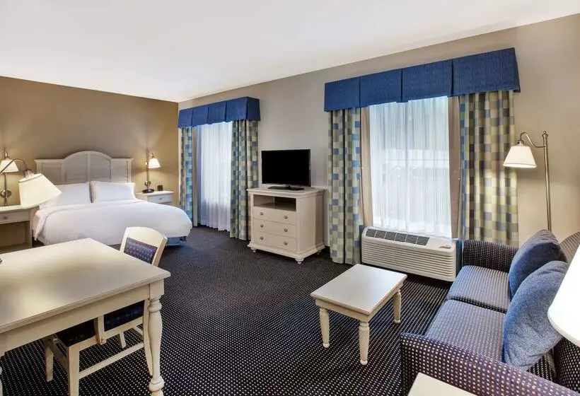 هتل Hampton Inn & Suites Cape Cod West Yarmouth
