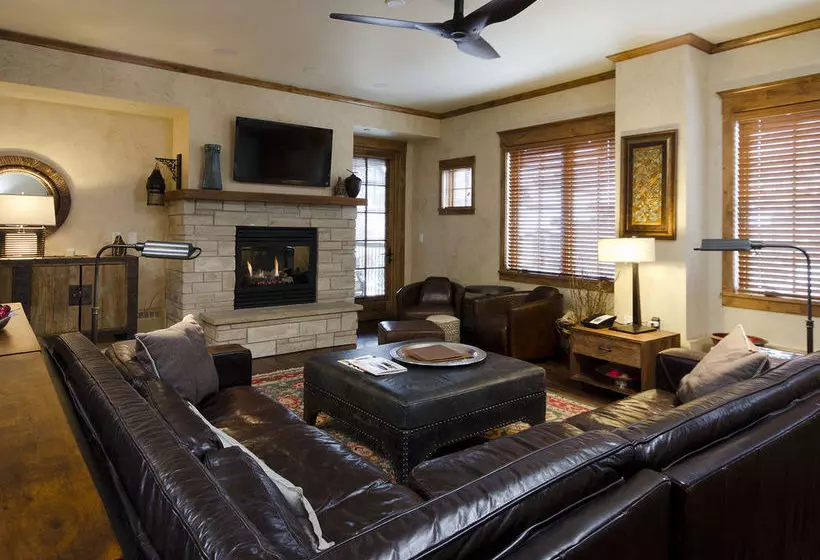 Отель Highmark Steamboat Springs