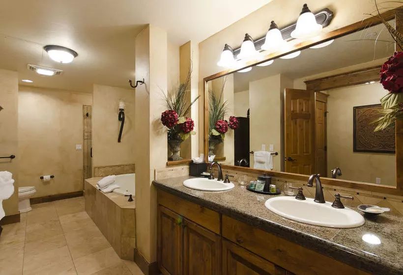 Отель Highmark Steamboat Springs