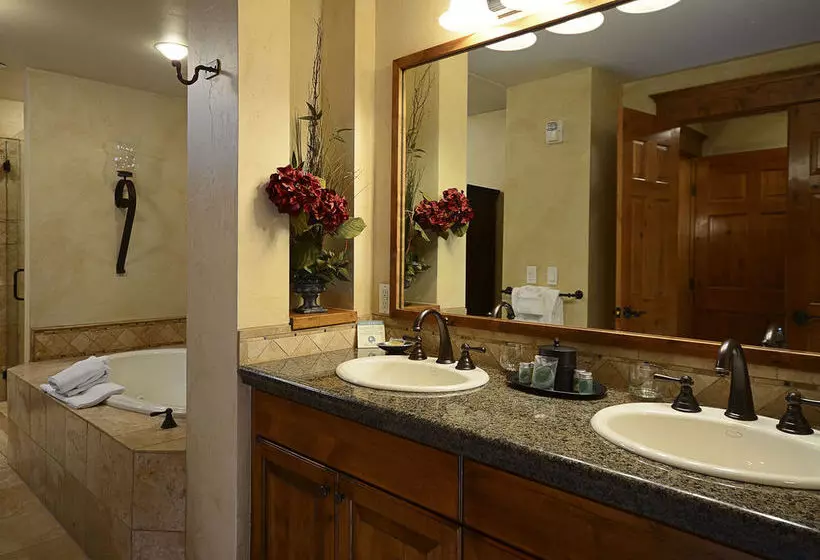 Отель Highmark Steamboat Springs