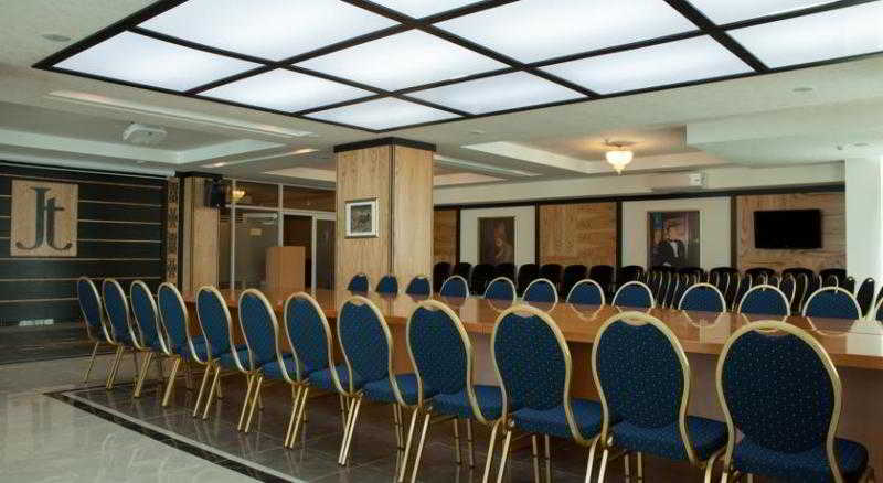 هتل Jumbaktas Astana