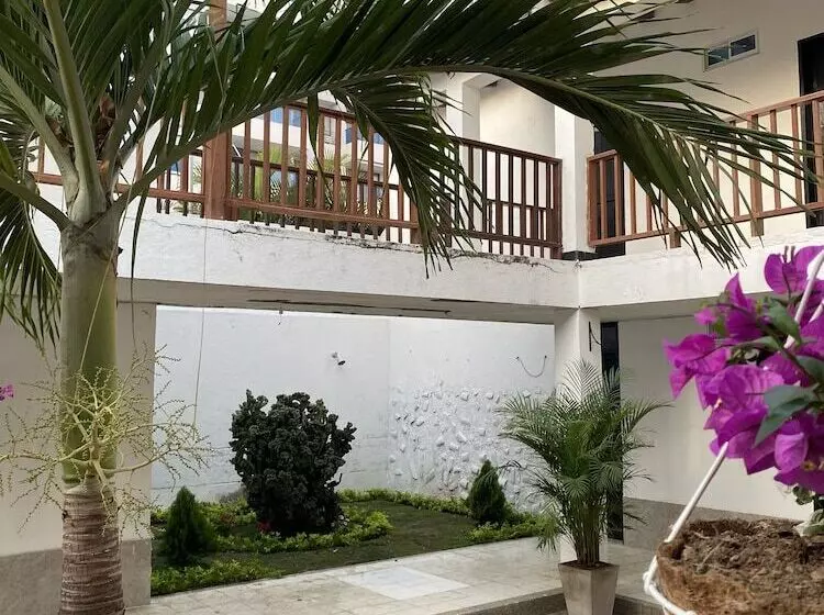 Hotel Los Veleros Santa Marta