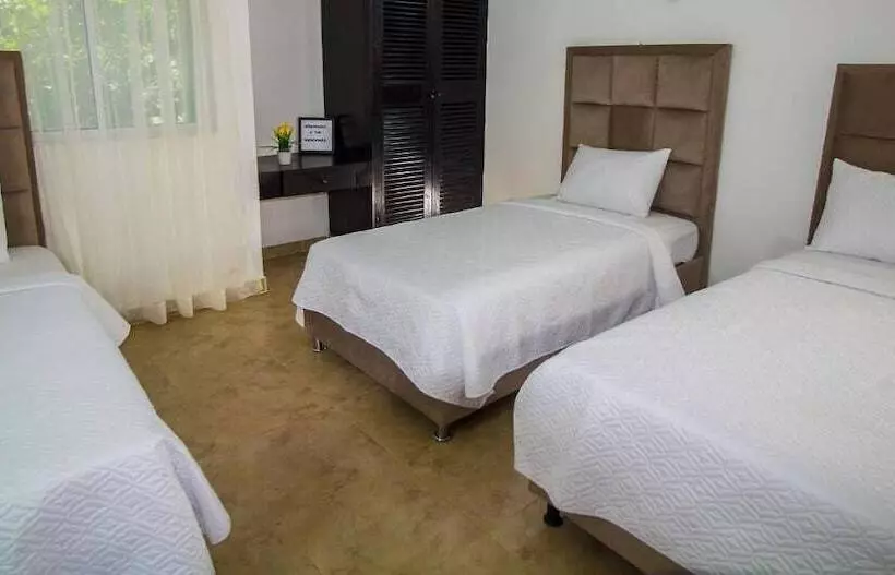 Hotel Los Veleros Santa Marta