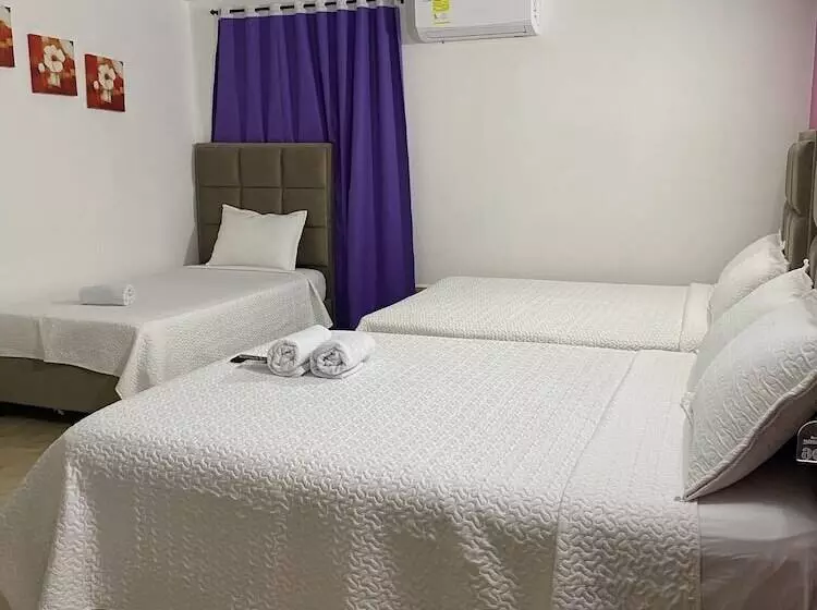 Hotel Los Veleros Santa Marta