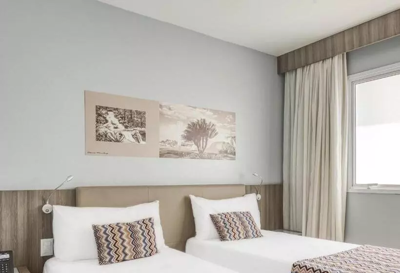 בית מלון כפרי Cha Pampulha Design