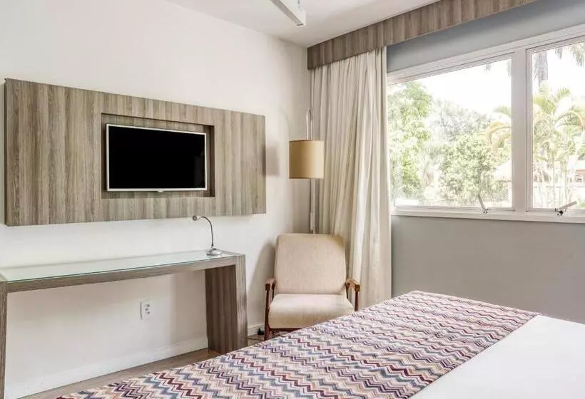 בית מלון כפרי Cha Pampulha Design