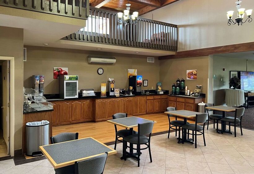 ホテル Quality Inn & Suites Grants   I 40