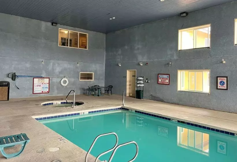 فندق Quality Inn & Suites Grants   I 40