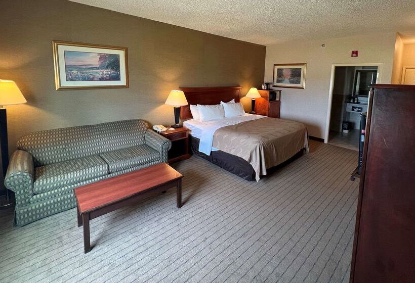 ホテル Quality Inn & Suites Grants   I 40