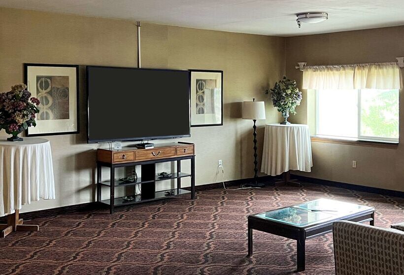 ホテル Quality Inn & Suites Grants   I 40