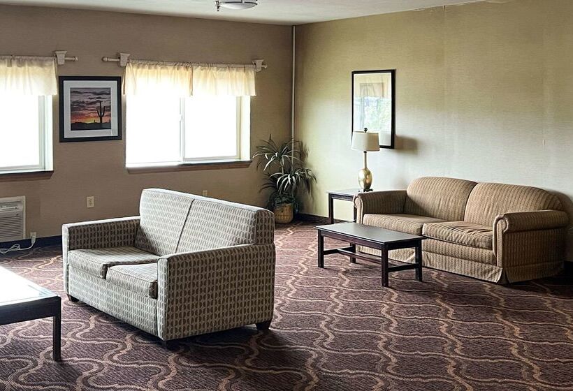 ホテル Quality Inn & Suites Grants   I 40