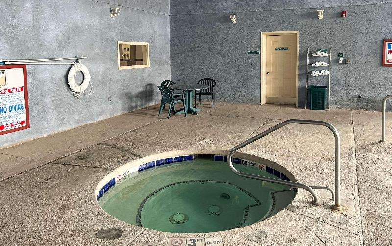 ホテル Quality Inn & Suites Grants   I 40