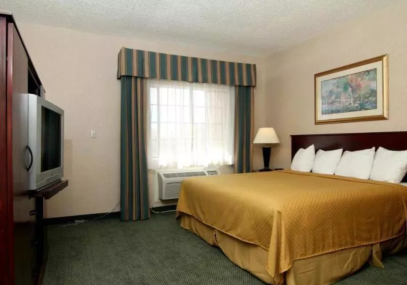 فندق Quality Inn & Suites Grants   I 40