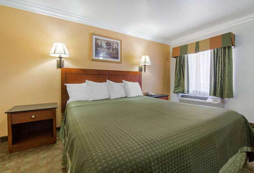 Отель Rodeway Inn Adelanto Us 395