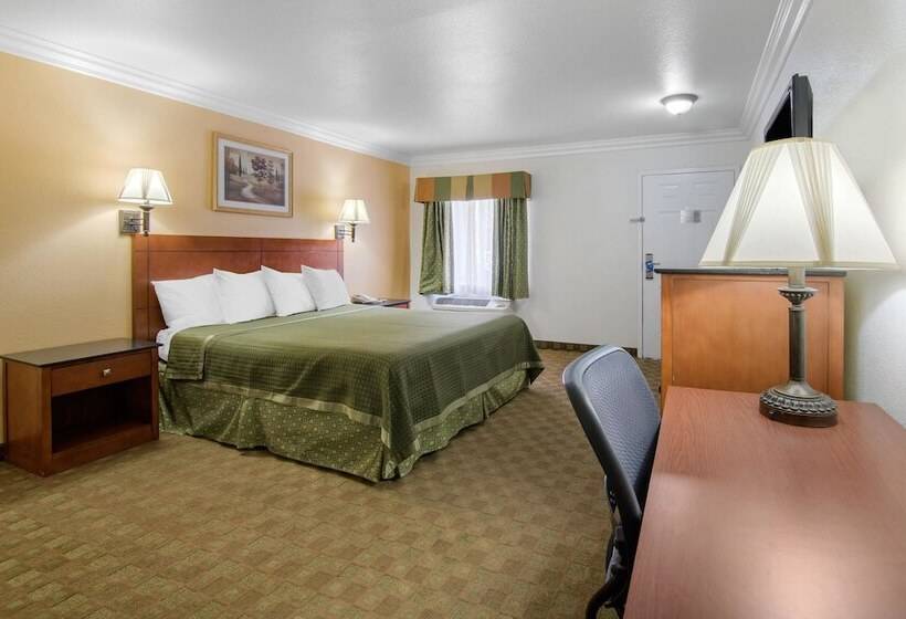 Отель Rodeway Inn Adelanto Us 395