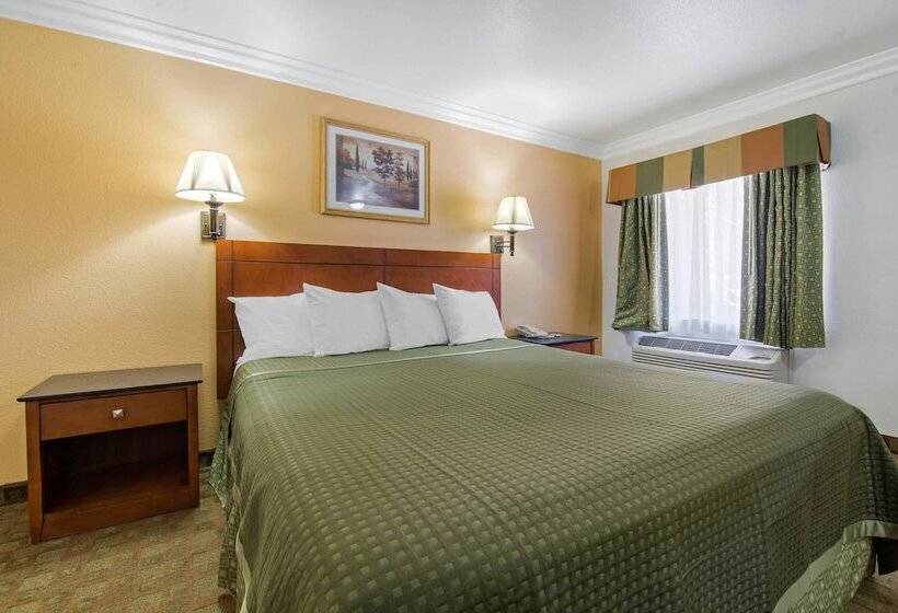 Отель Rodeway Inn Adelanto Us 395