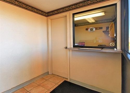 Мотель Rodeway Inn Indianola