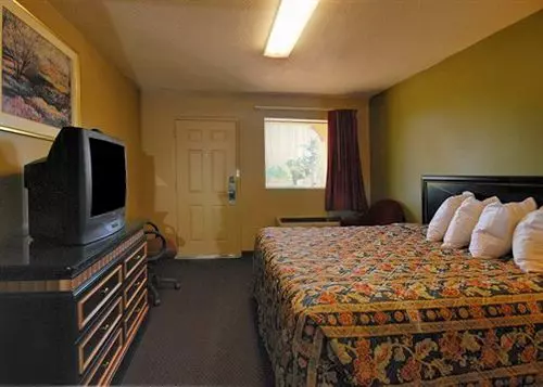 モーテル Rodeway Inn Indianola