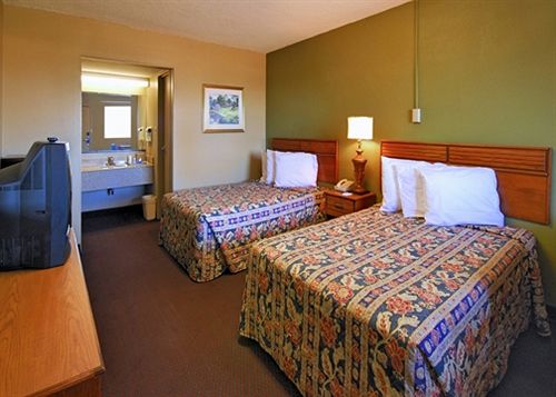 Мотель Rodeway Inn Indianola