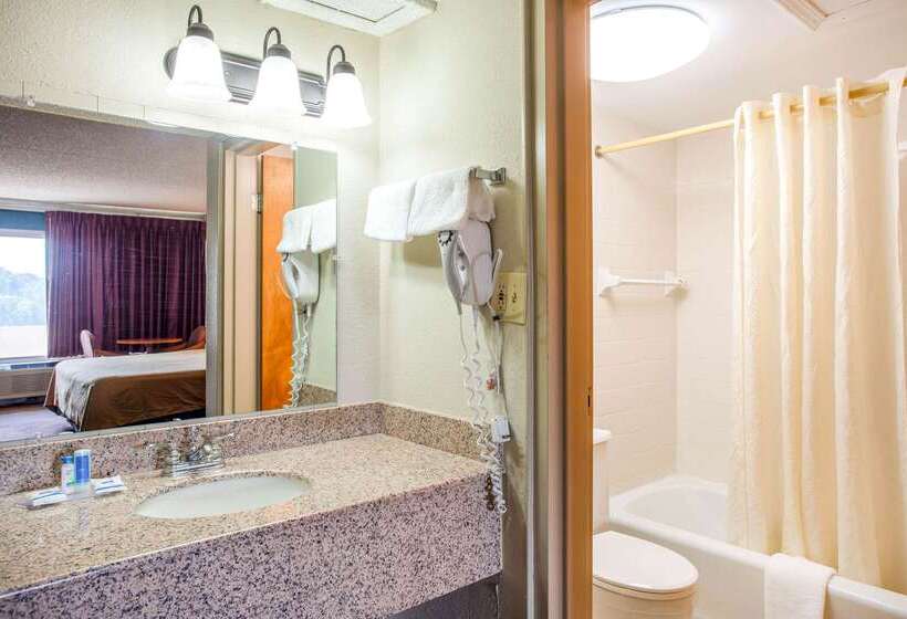 فندق Fairbridge Inn Express Renfro Valley