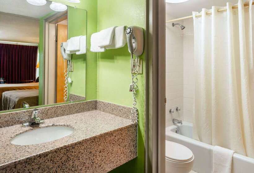 فندق Fairbridge Inn Express Renfro Valley