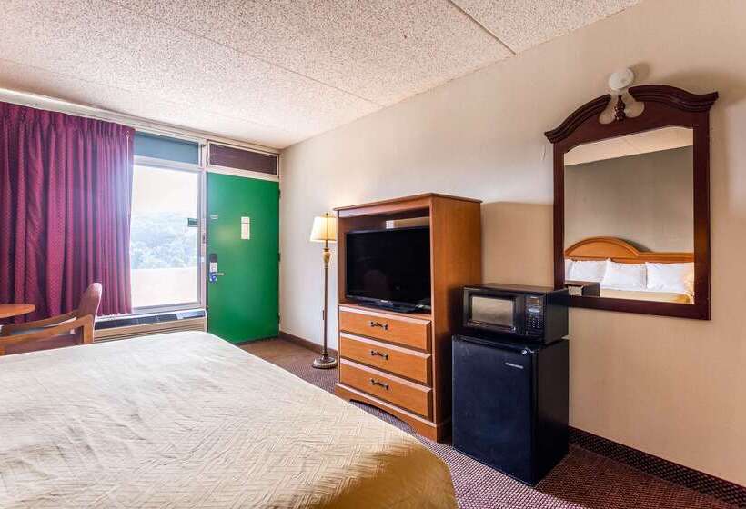 فندق Fairbridge Inn Express Renfro Valley