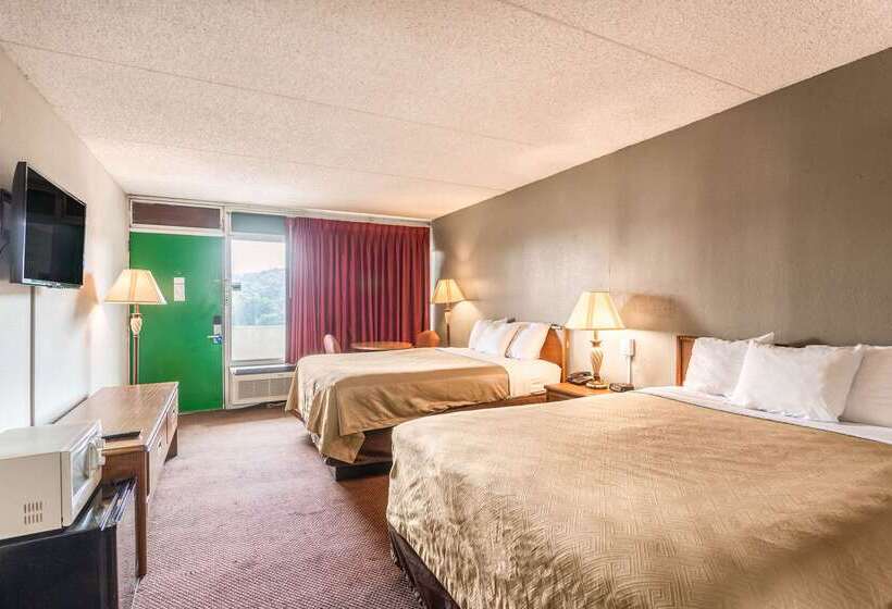 فندق Fairbridge Inn Express Renfro Valley