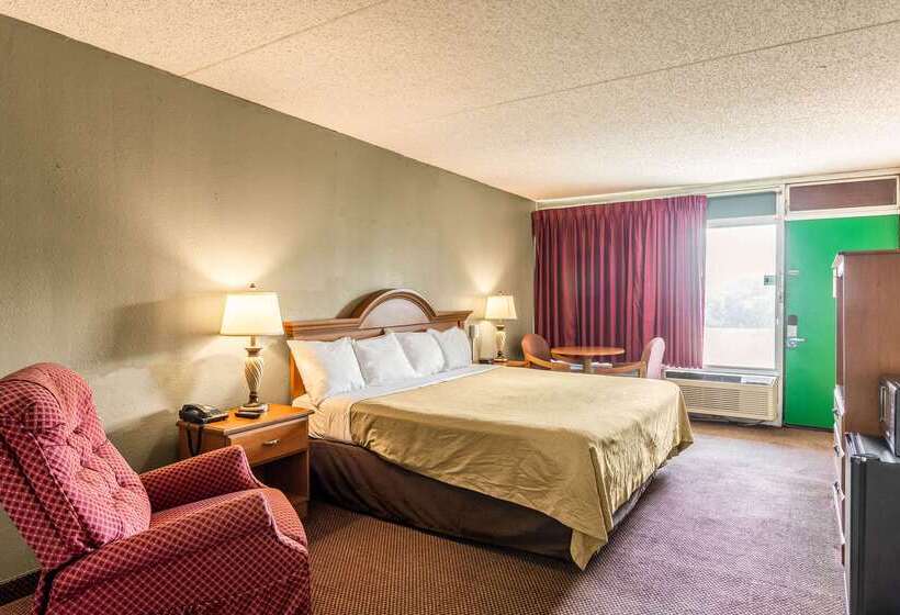 فندق Fairbridge Inn Express Renfro Valley