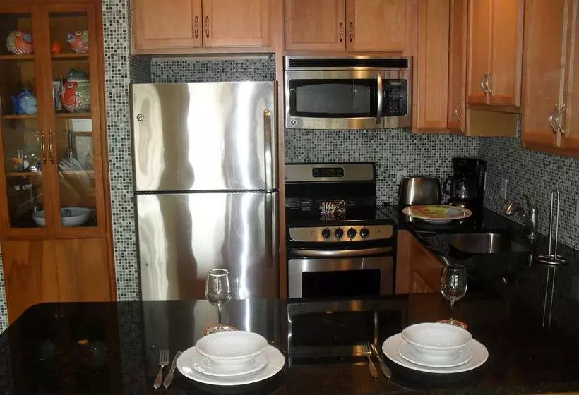 استراحتگاه Seascape 2313