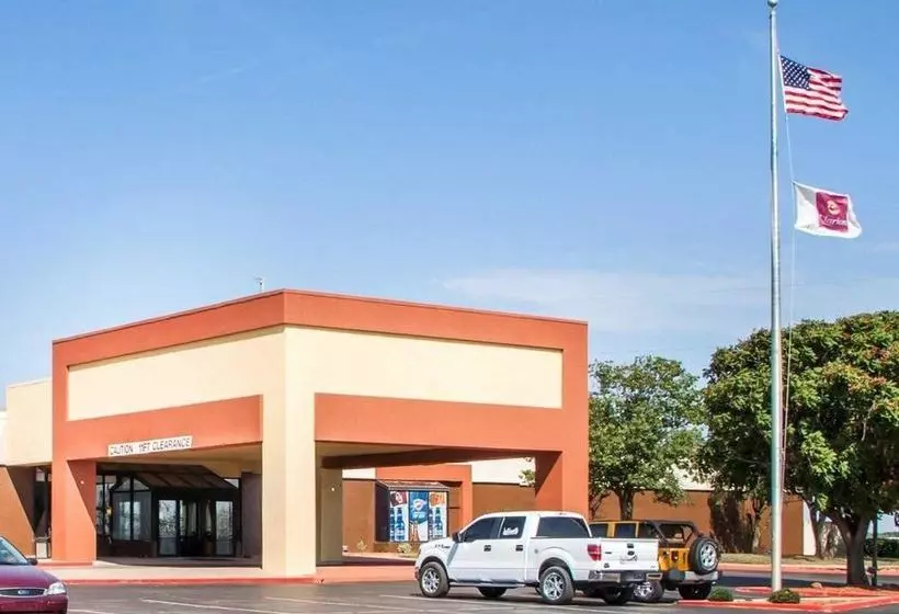 בית מלון כפרי The Clarion Inn Elk City