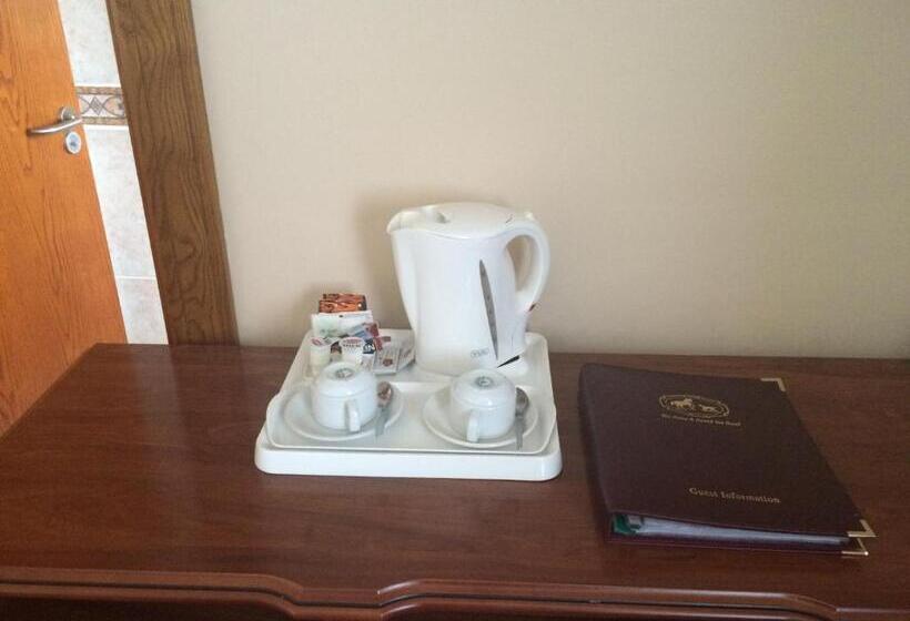 هتل The Horse And Hound