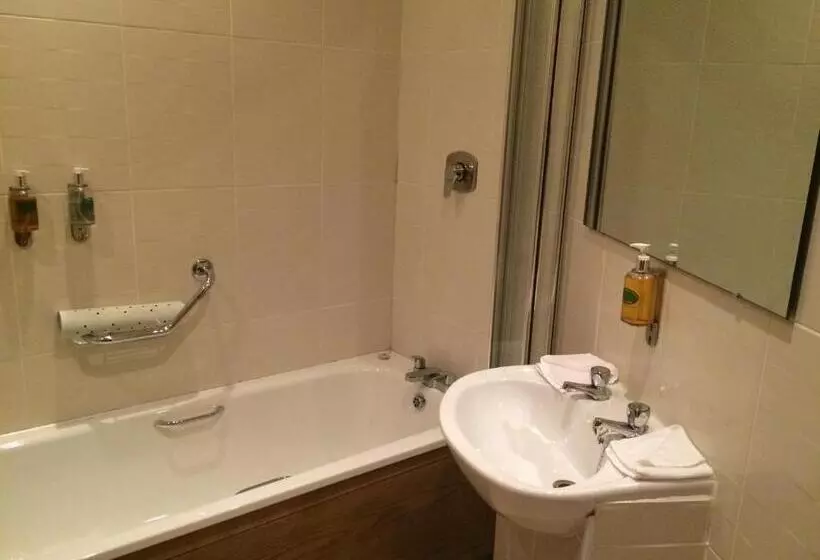 Отель The Horse And Hound