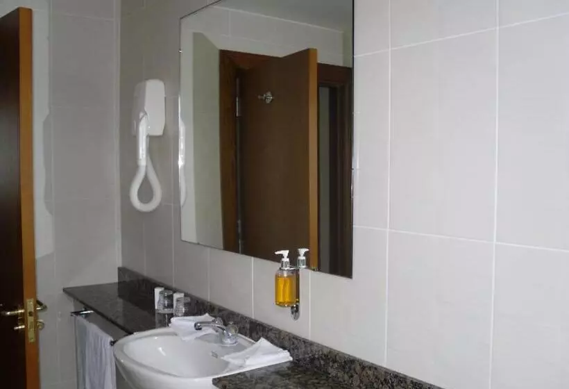 Отель The Horse And Hound