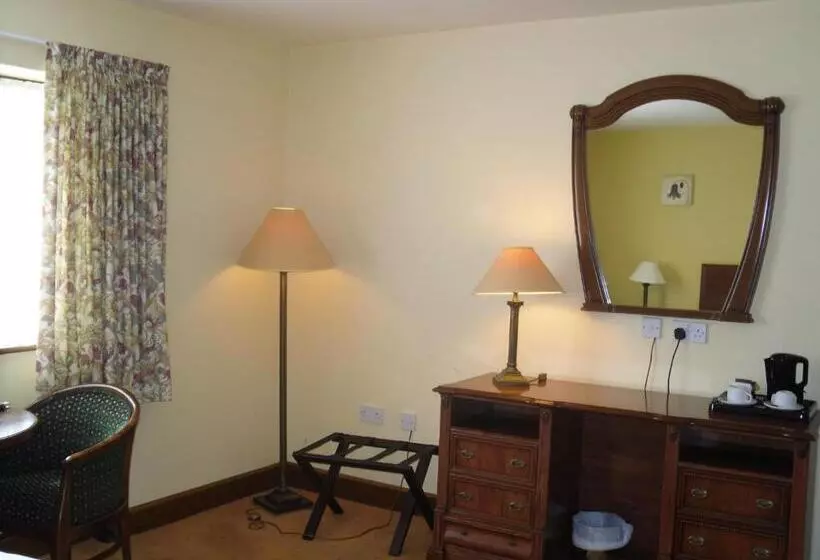 Отель The Horse And Hound