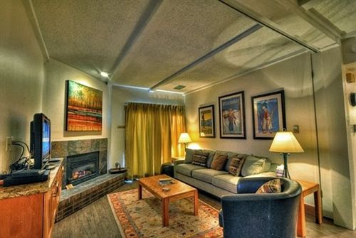 فندق The Rockies Condominiums