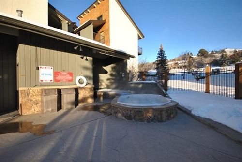 فندق The Rockies Condominiums