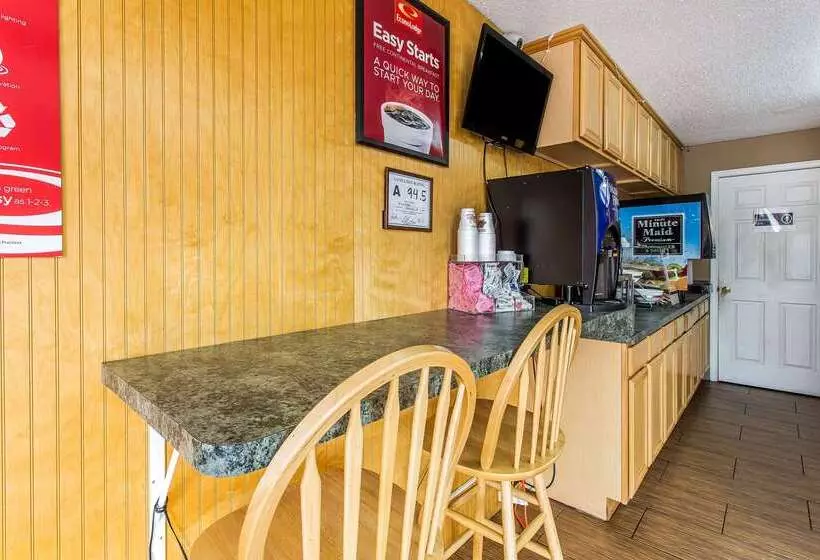汽车旅馆  Econo Lodge