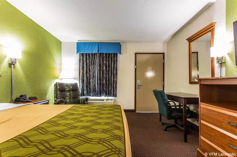 汽车旅馆  Econo Lodge