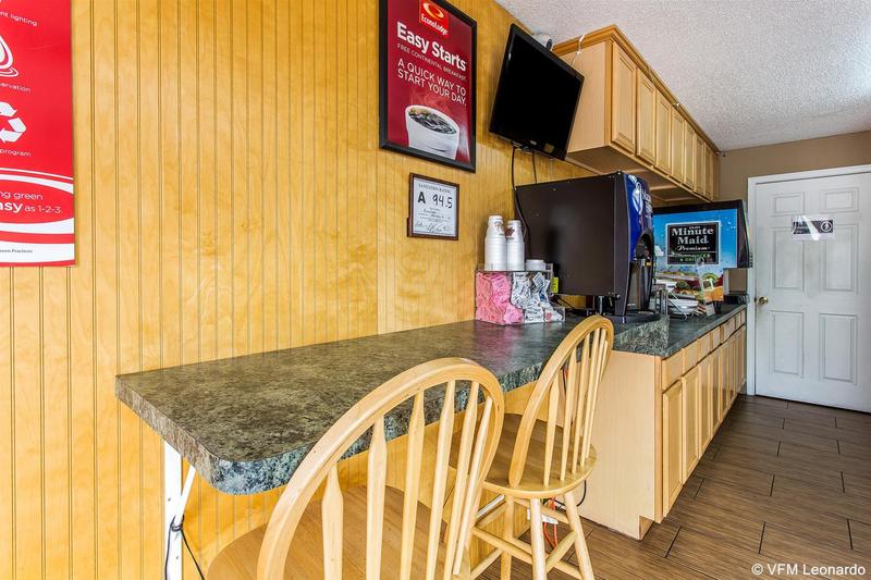 Мотель Econo Lodge