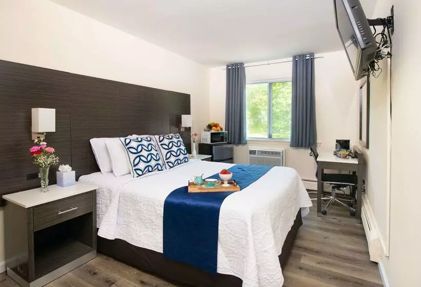 モーテル Rodeway Inn