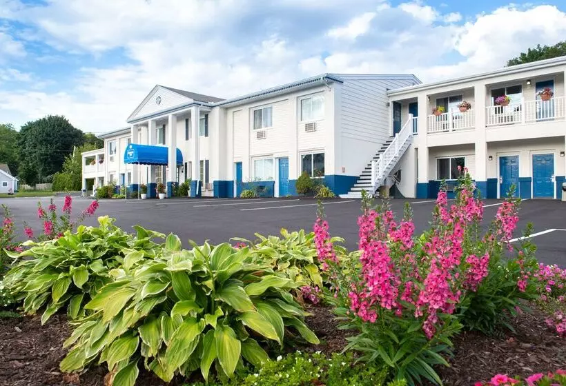 モーテル Rodeway Inn