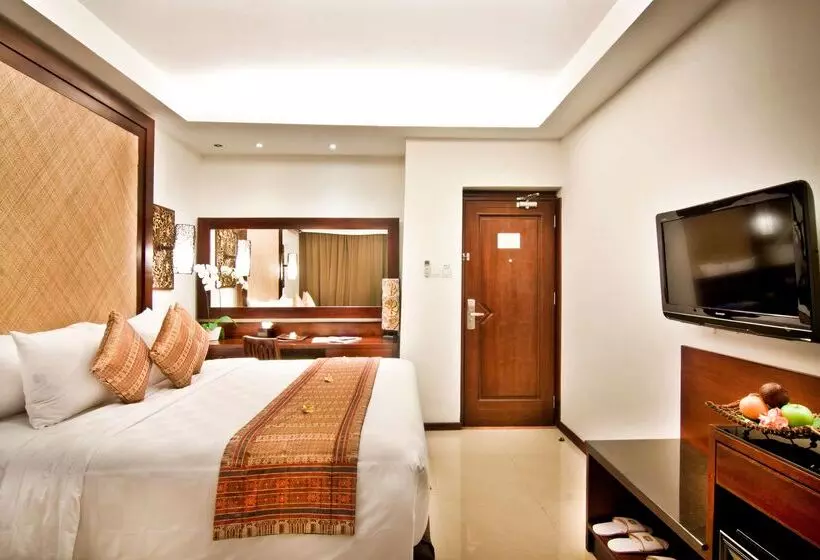ホテル Best Western Kuta Villa