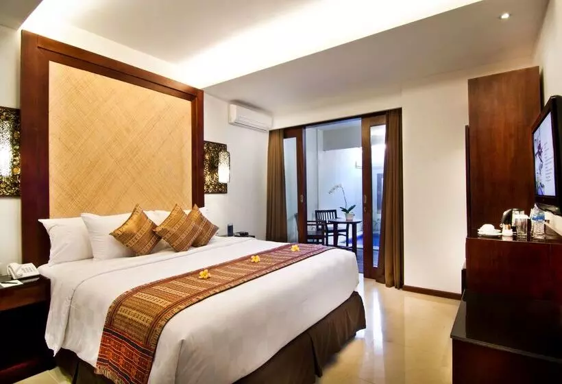 ホテル Best Western Kuta Villa