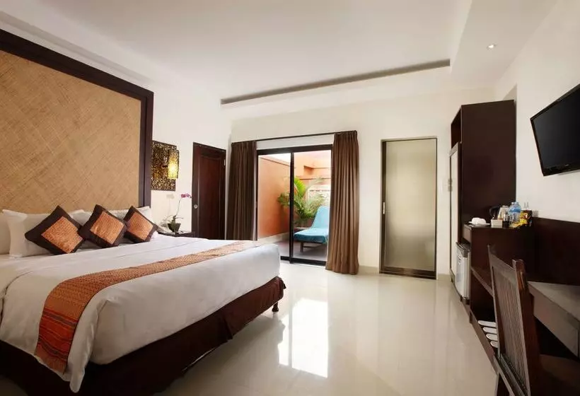 ホテル Best Western Kuta Villa