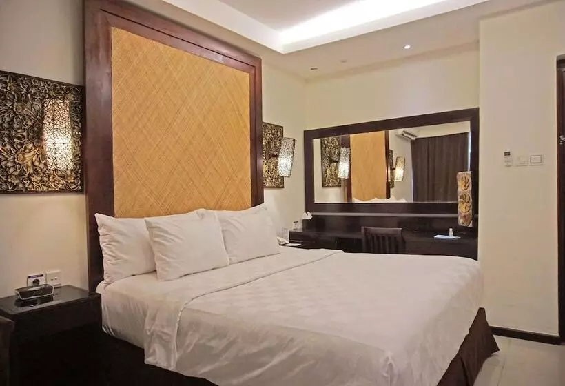 ホテル Best Western Kuta Villa