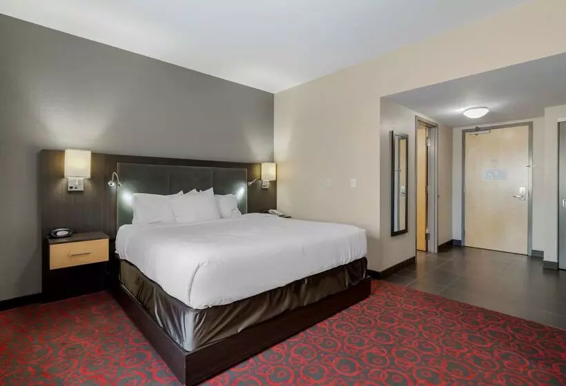 ホテル Best Western Plus Eastgate Inn & Suites