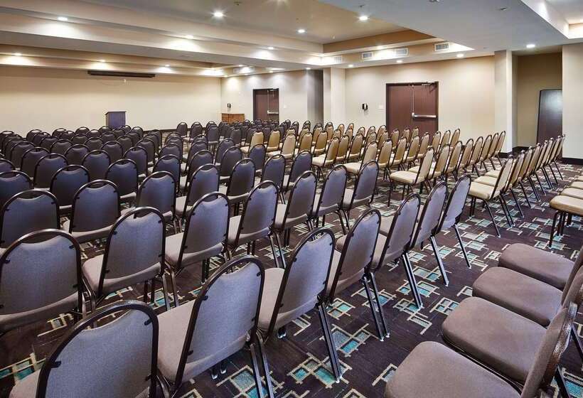 ホテル Best Western Plus Fort Worth Forest Hill Inn & Suites